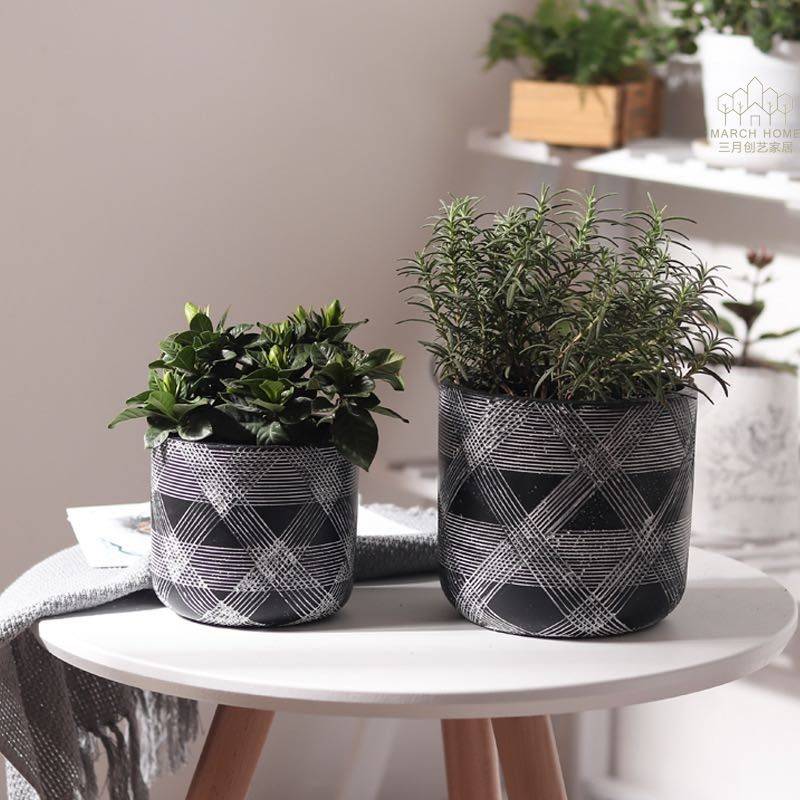 Cement Flower Pots (2 Pack)